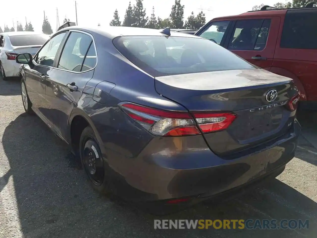 3 Photograph of a damaged car 4T1B11HK1KU772256 TOYOTA CAMRY 2019