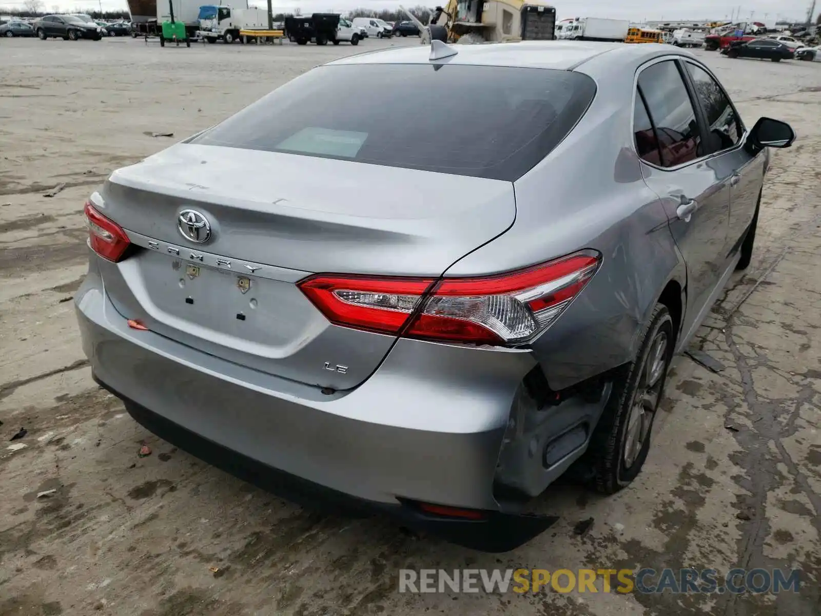 4 Photograph of a damaged car 4T1B11HK1KU772466 TOYOTA CAMRY 2019