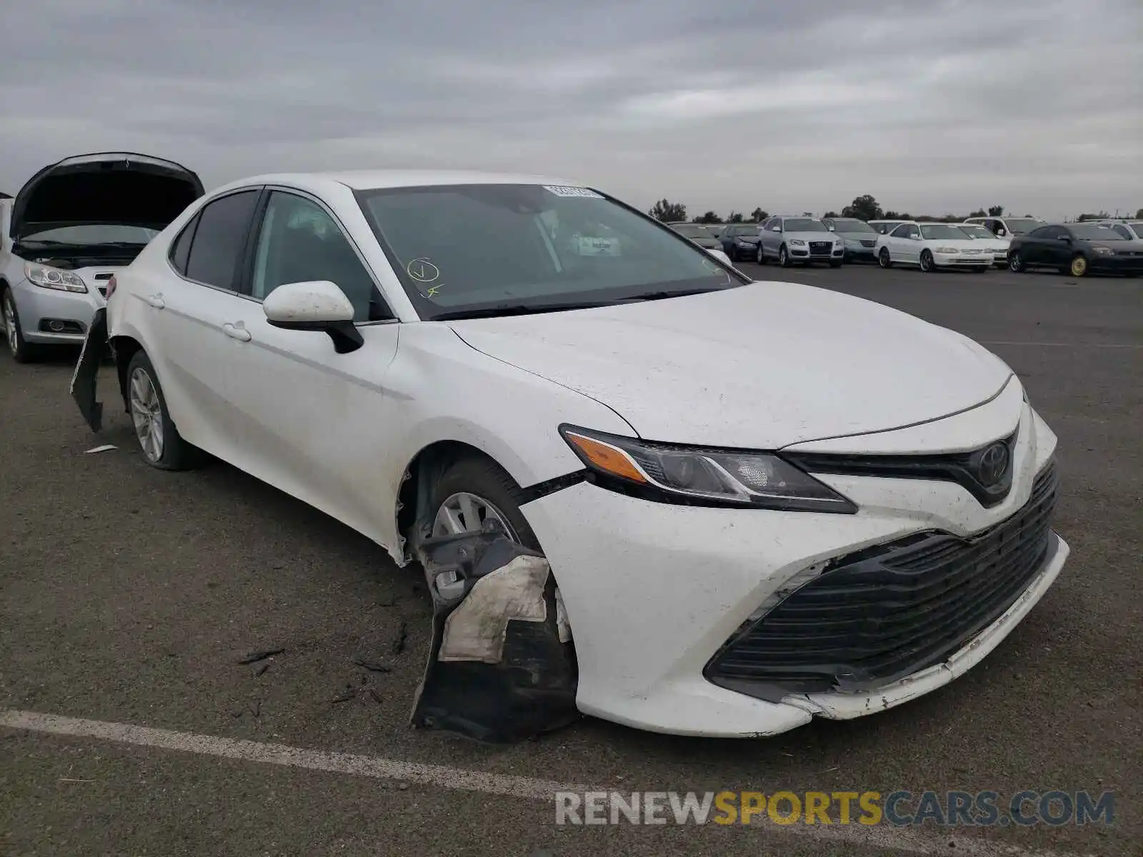 1 Photograph of a damaged car 4T1B11HK1KU773066 TOYOTA CAMRY 2019