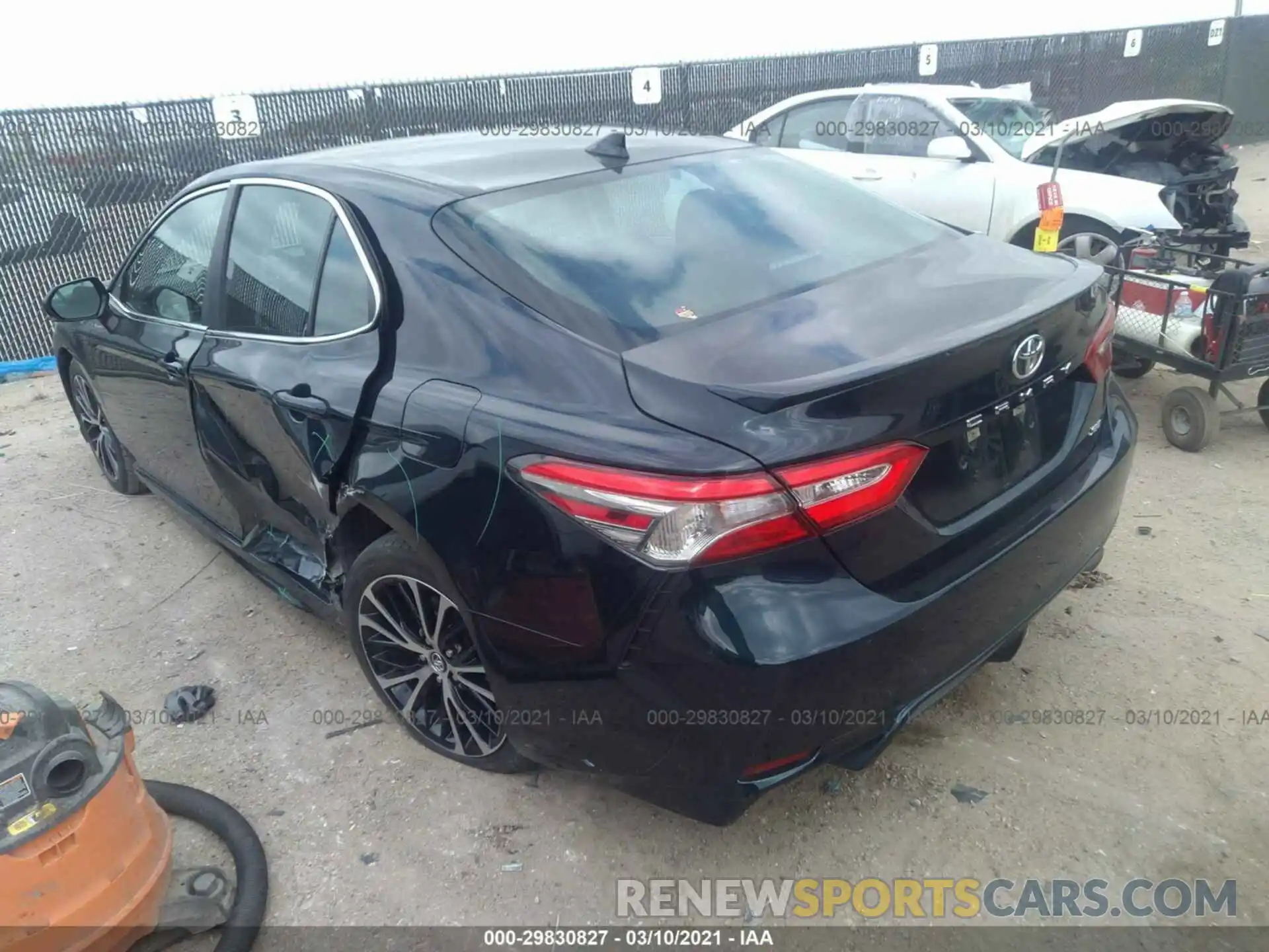 3 Photograph of a damaged car 4T1B11HK1KU776050 TOYOTA CAMRY 2019