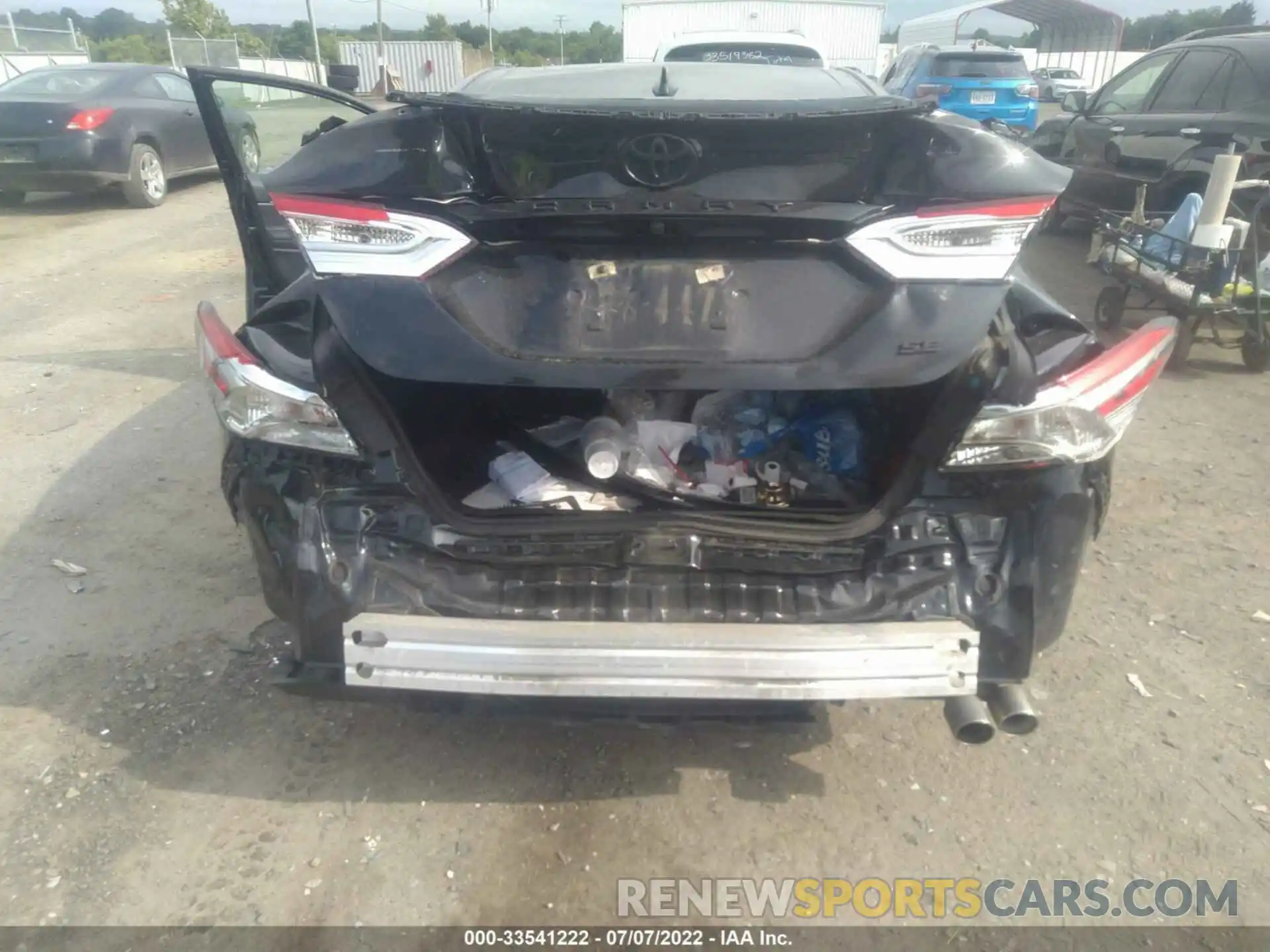 6 Photograph of a damaged car 4T1B11HK1KU777909 TOYOTA CAMRY 2019