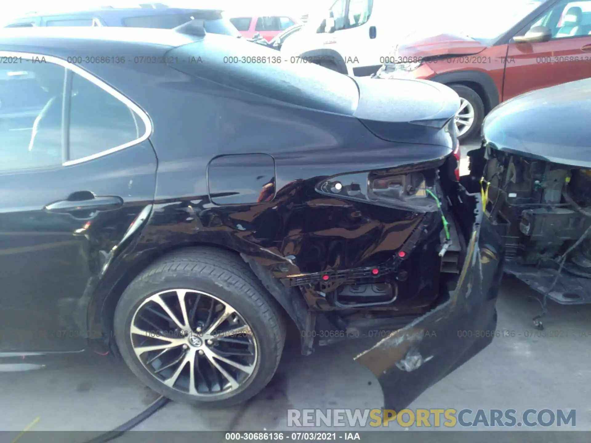 6 Photograph of a damaged car 4T1B11HK1KU778252 TOYOTA CAMRY 2019