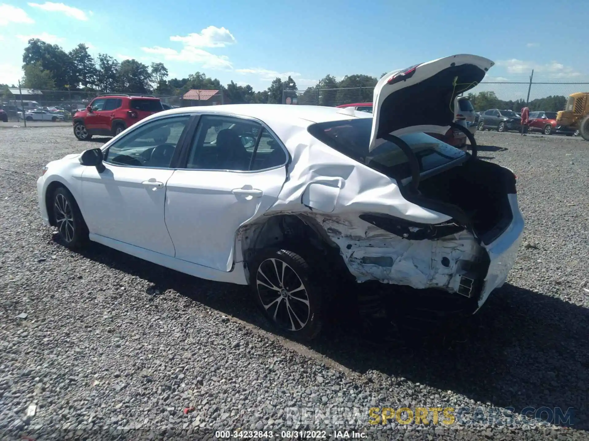 3 Photograph of a damaged car 4T1B11HK1KU778946 TOYOTA CAMRY 2019