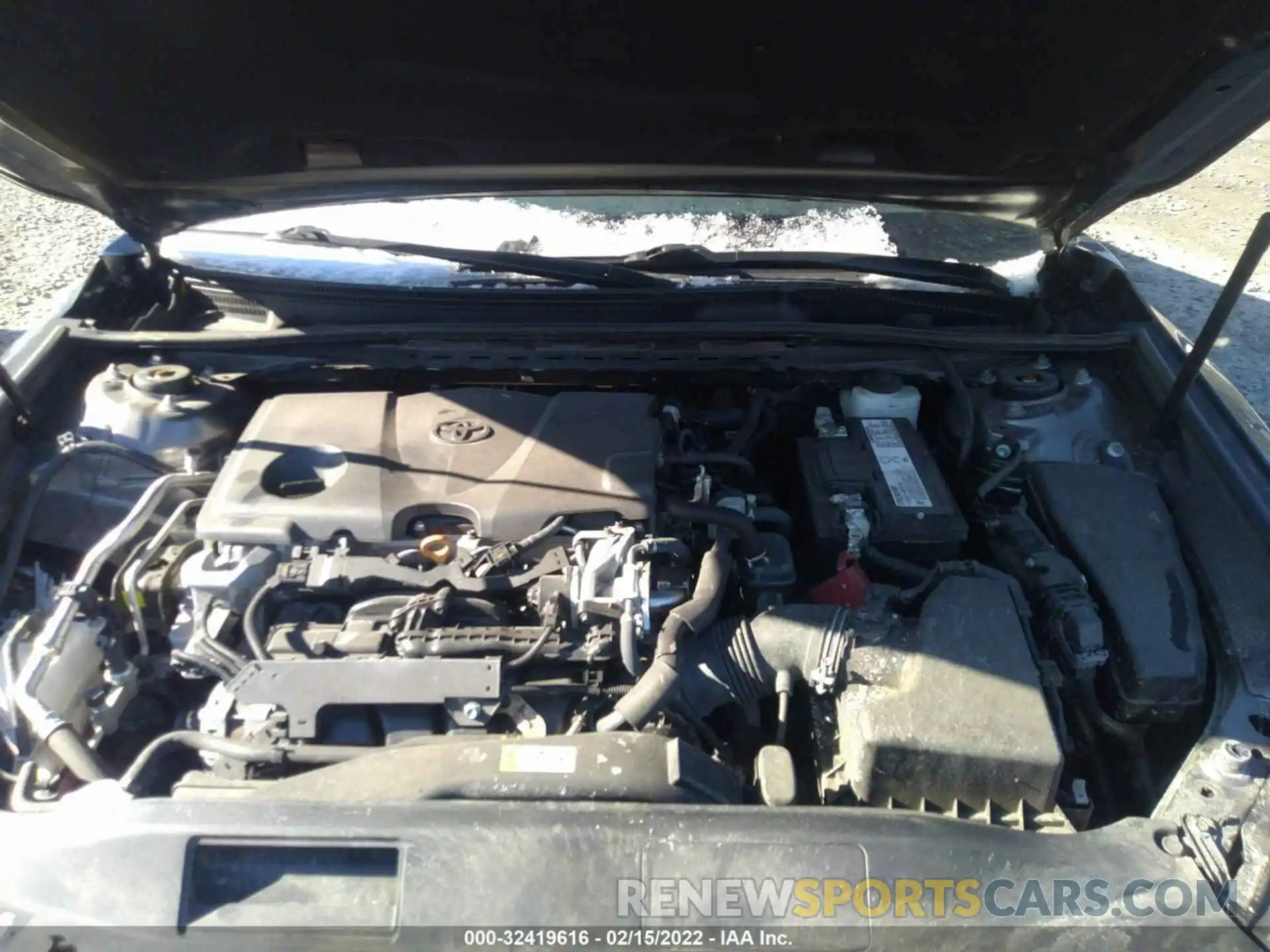 10 Photograph of a damaged car 4T1B11HK1KU780731 TOYOTA CAMRY 2019