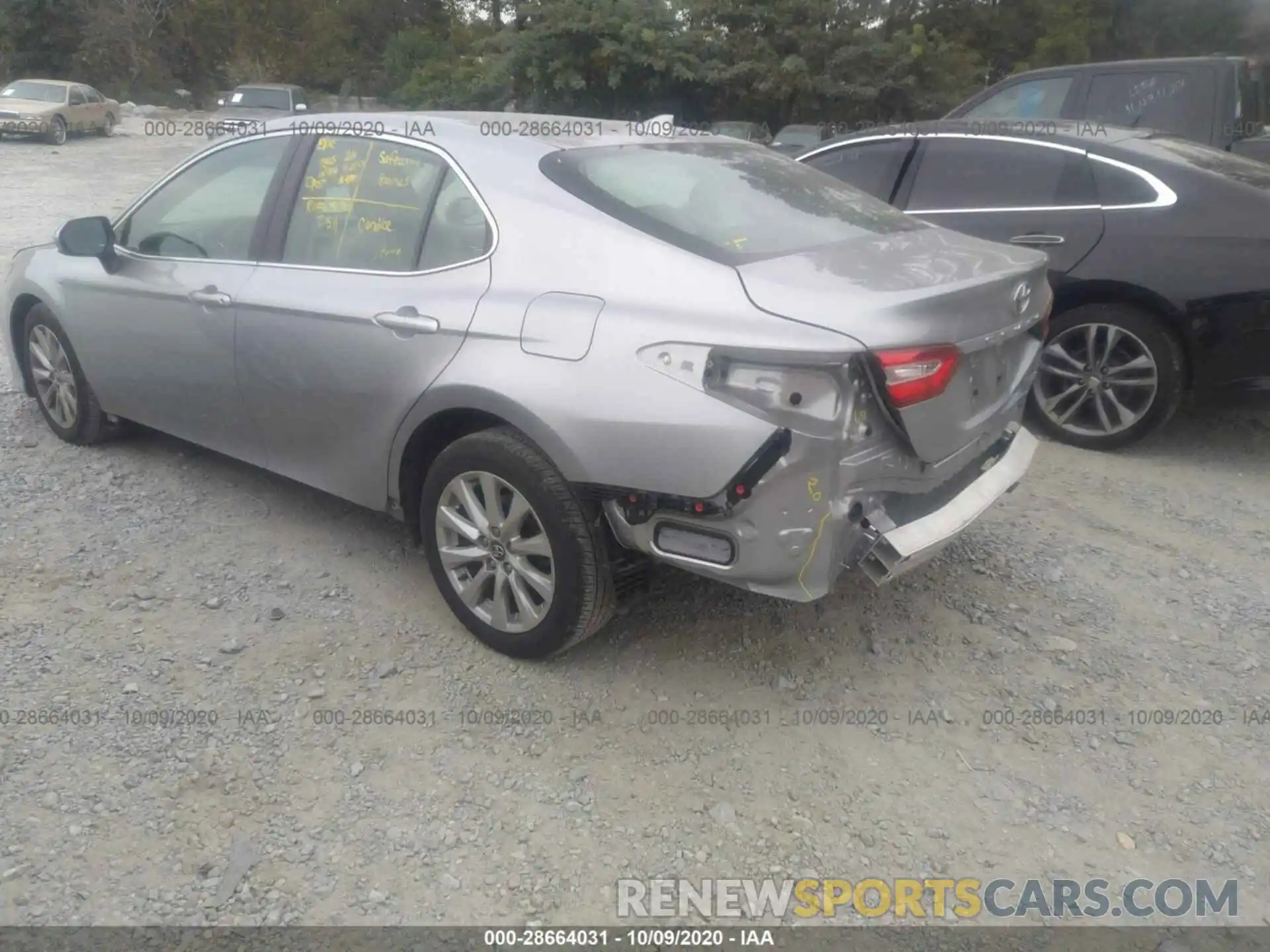 3 Photograph of a damaged car 4T1B11HK1KU781216 TOYOTA CAMRY 2019