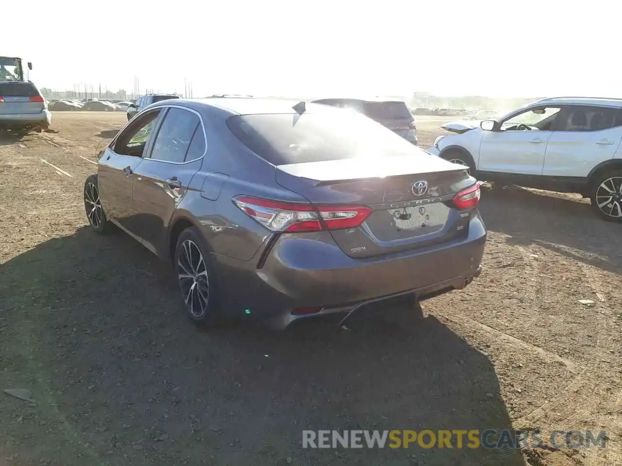 3 Photograph of a damaged car 4T1B11HK1KU782608 TOYOTA CAMRY 2019