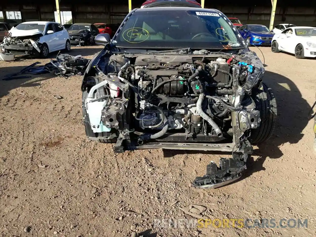 9 Photograph of a damaged car 4T1B11HK1KU782608 TOYOTA CAMRY 2019