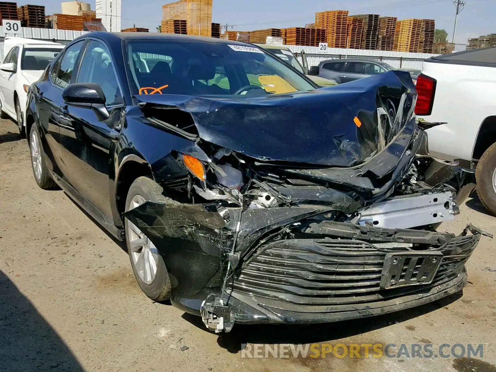 1 Photograph of a damaged car 4T1B11HK1KU782690 TOYOTA CAMRY 2019