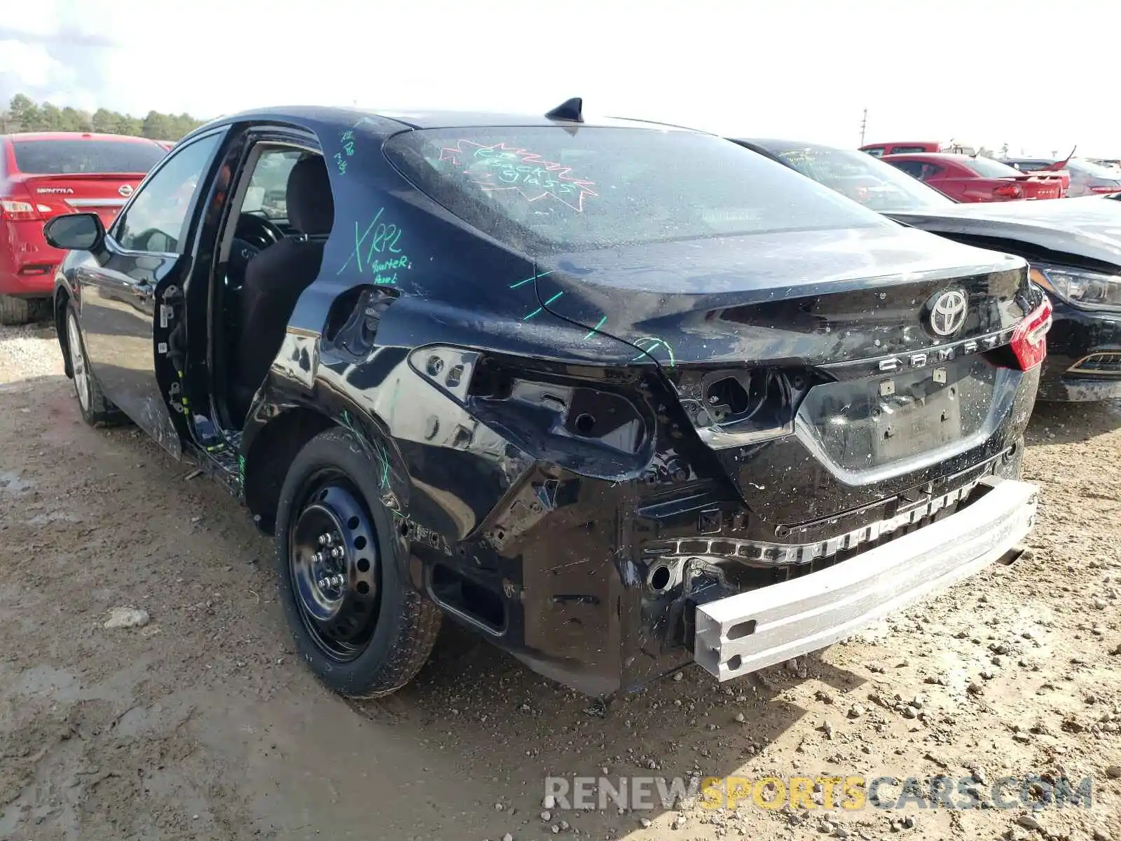 3 Photograph of a damaged car 4T1B11HK1KU784665 TOYOTA CAMRY 2019