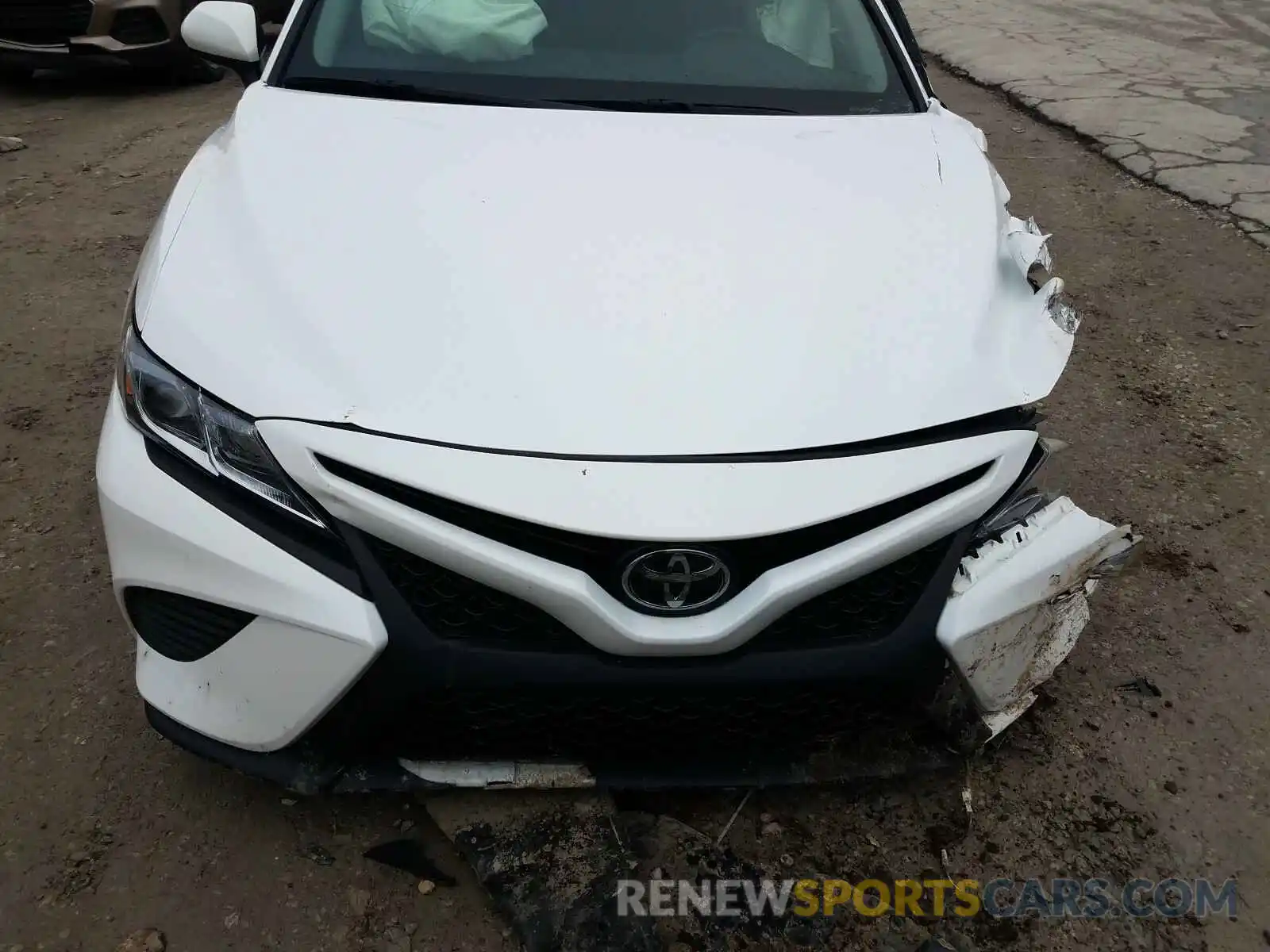 7 Photograph of a damaged car 4T1B11HK1KU787405 TOYOTA CAMRY 2019