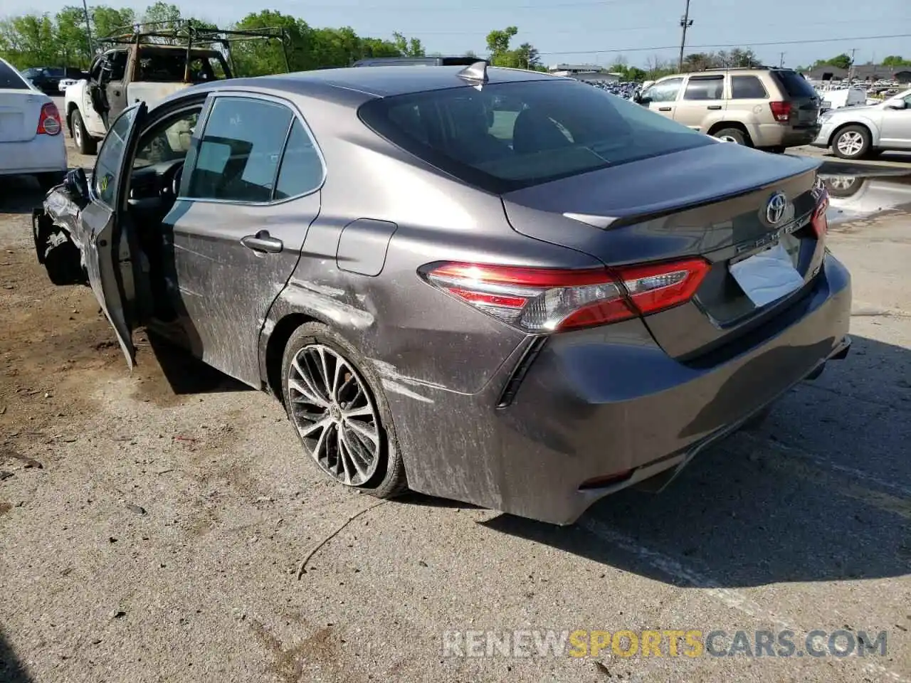 3 Photograph of a damaged car 4T1B11HK1KU787467 TOYOTA CAMRY 2019