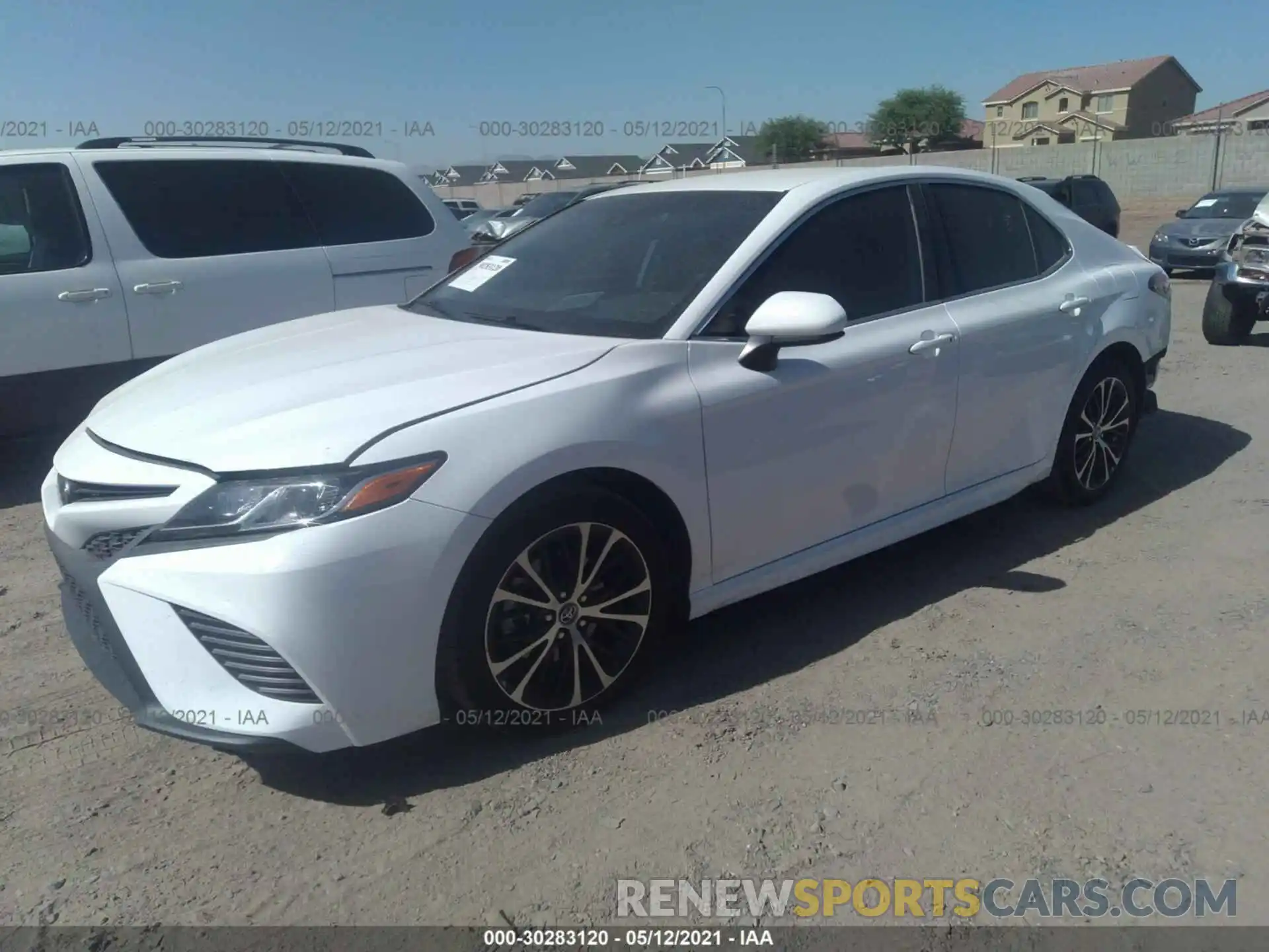 2 Photograph of a damaged car 4T1B11HK1KU788179 TOYOTA CAMRY 2019