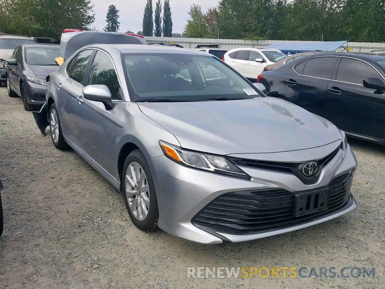 1 Photograph of a damaged car 4T1B11HK1KU788635 TOYOTA CAMRY 2019