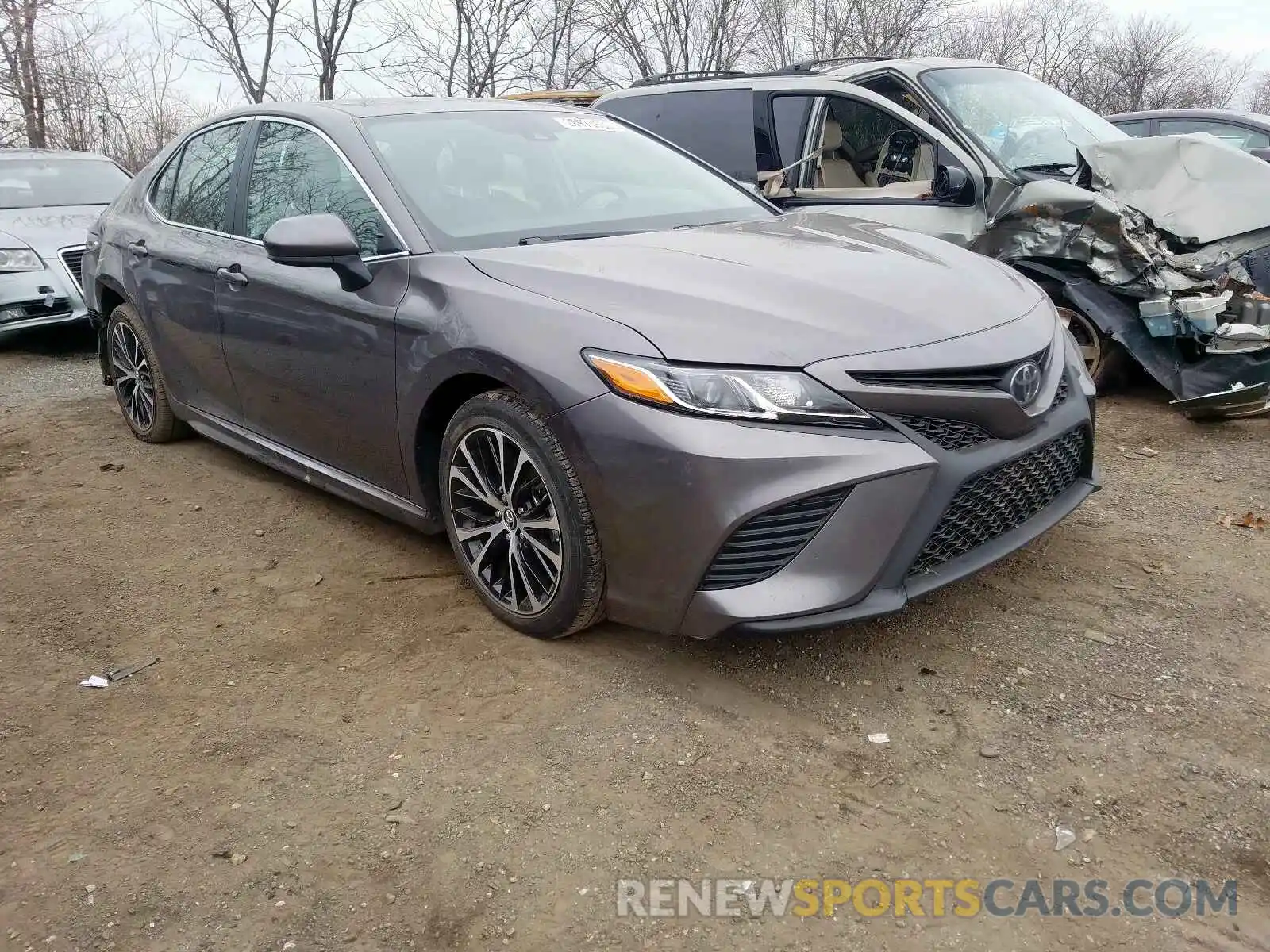 1 Photograph of a damaged car 4T1B11HK1KU788764 TOYOTA CAMRY 2019