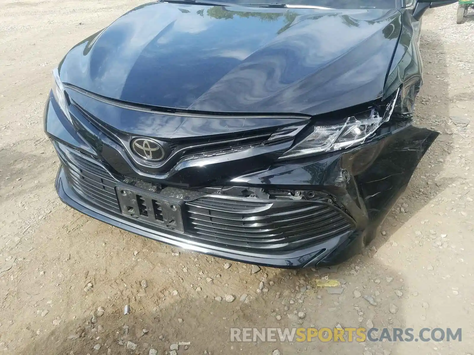 9 Photograph of a damaged car 4T1B11HK1KU789624 TOYOTA CAMRY 2019