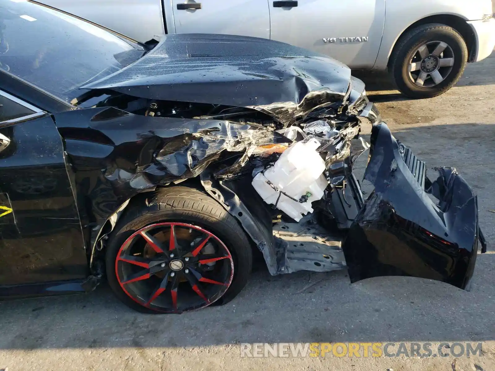 9 Photograph of a damaged car 4T1B11HK1KU791325 TOYOTA CAMRY 2019