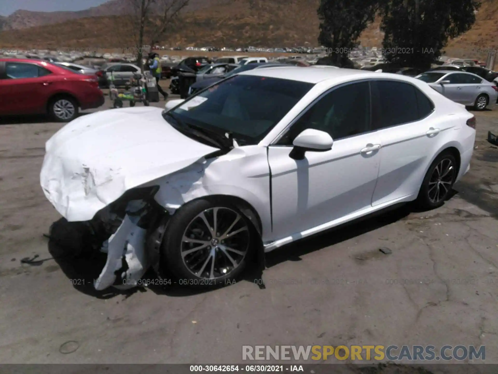 2 Photograph of a damaged car 4T1B11HK1KU793771 TOYOTA CAMRY 2019