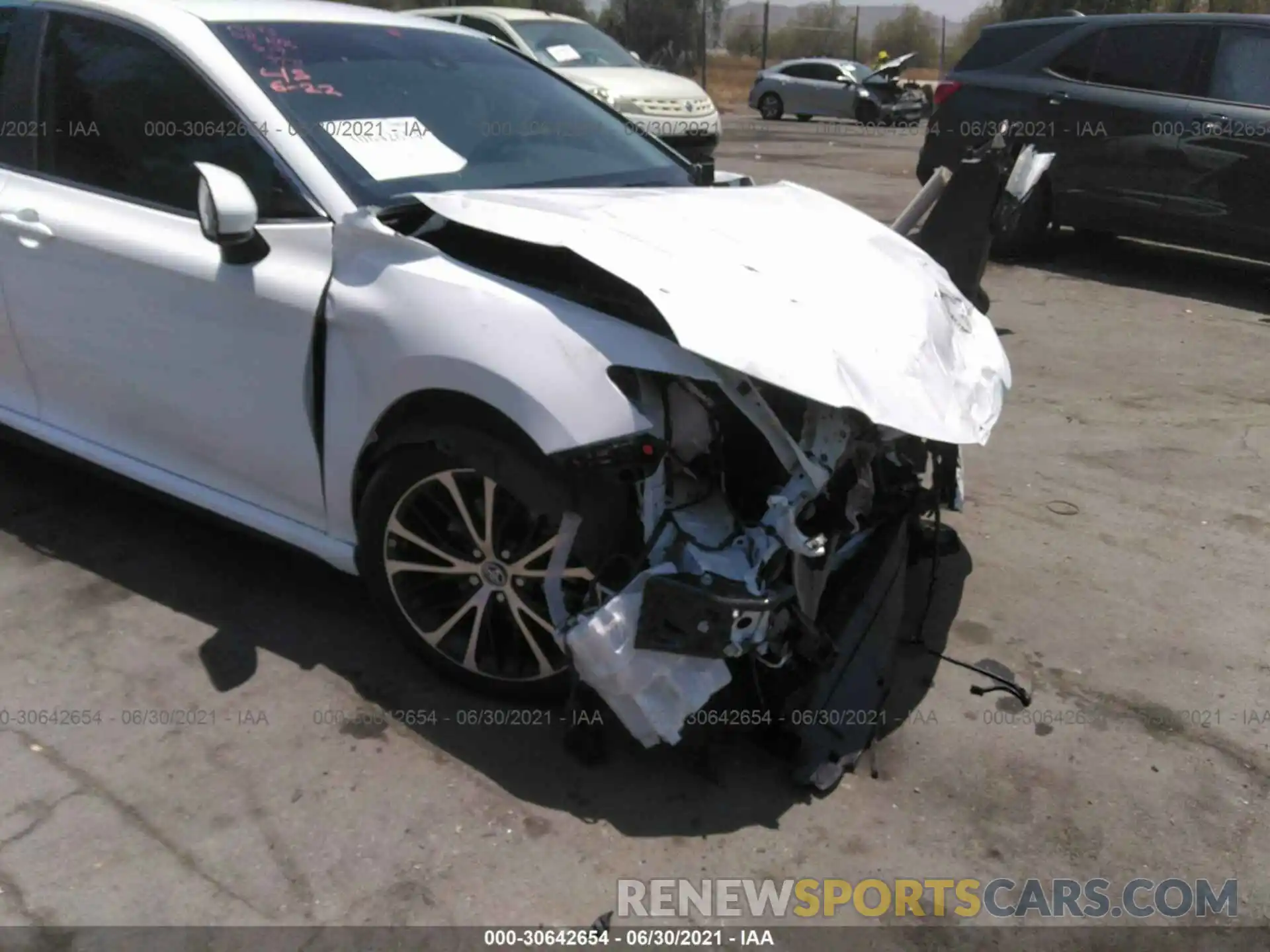 6 Photograph of a damaged car 4T1B11HK1KU793771 TOYOTA CAMRY 2019