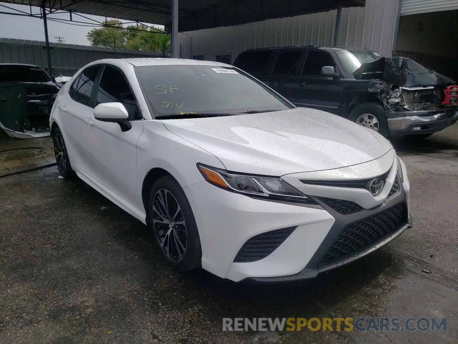 1 Photograph of a damaged car 4T1B11HK1KU794600 TOYOTA CAMRY 2019