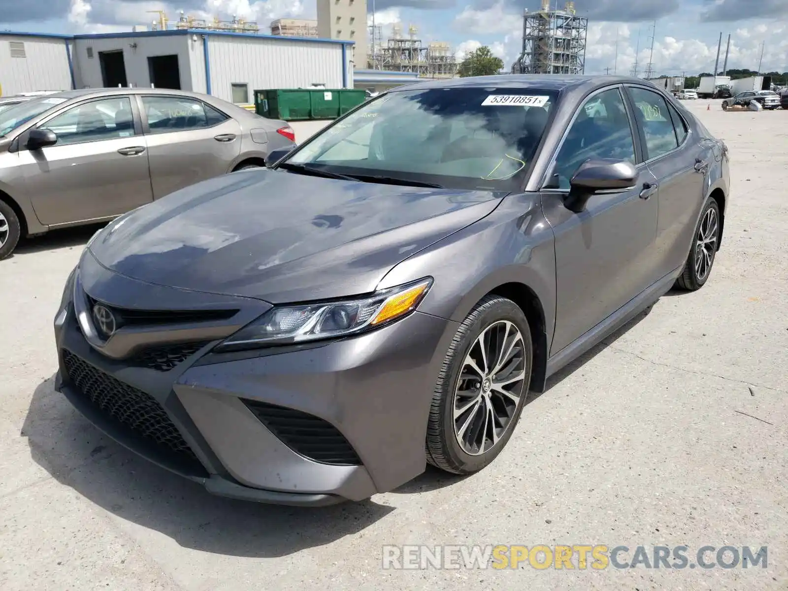 2 Photograph of a damaged car 4T1B11HK1KU795150 TOYOTA CAMRY 2019