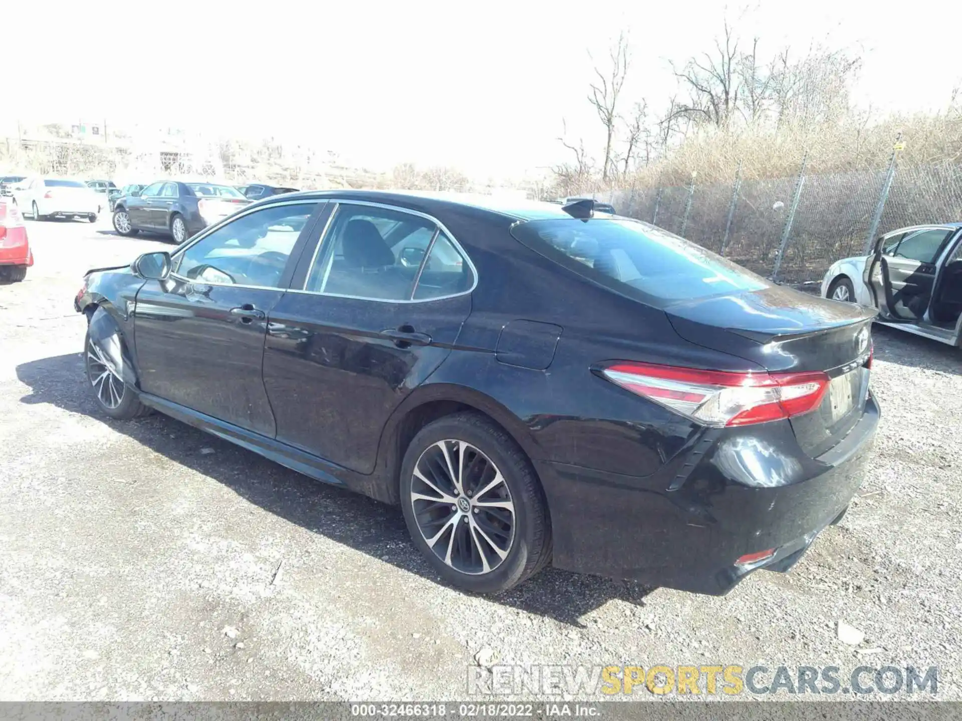 3 Photograph of a damaged car 4T1B11HK1KU795679 TOYOTA CAMRY 2019