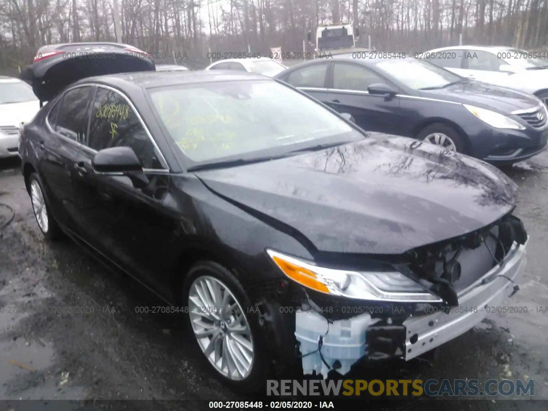 1 Photograph of a damaged car 4T1B11HK1KU796010 TOYOTA CAMRY 2019