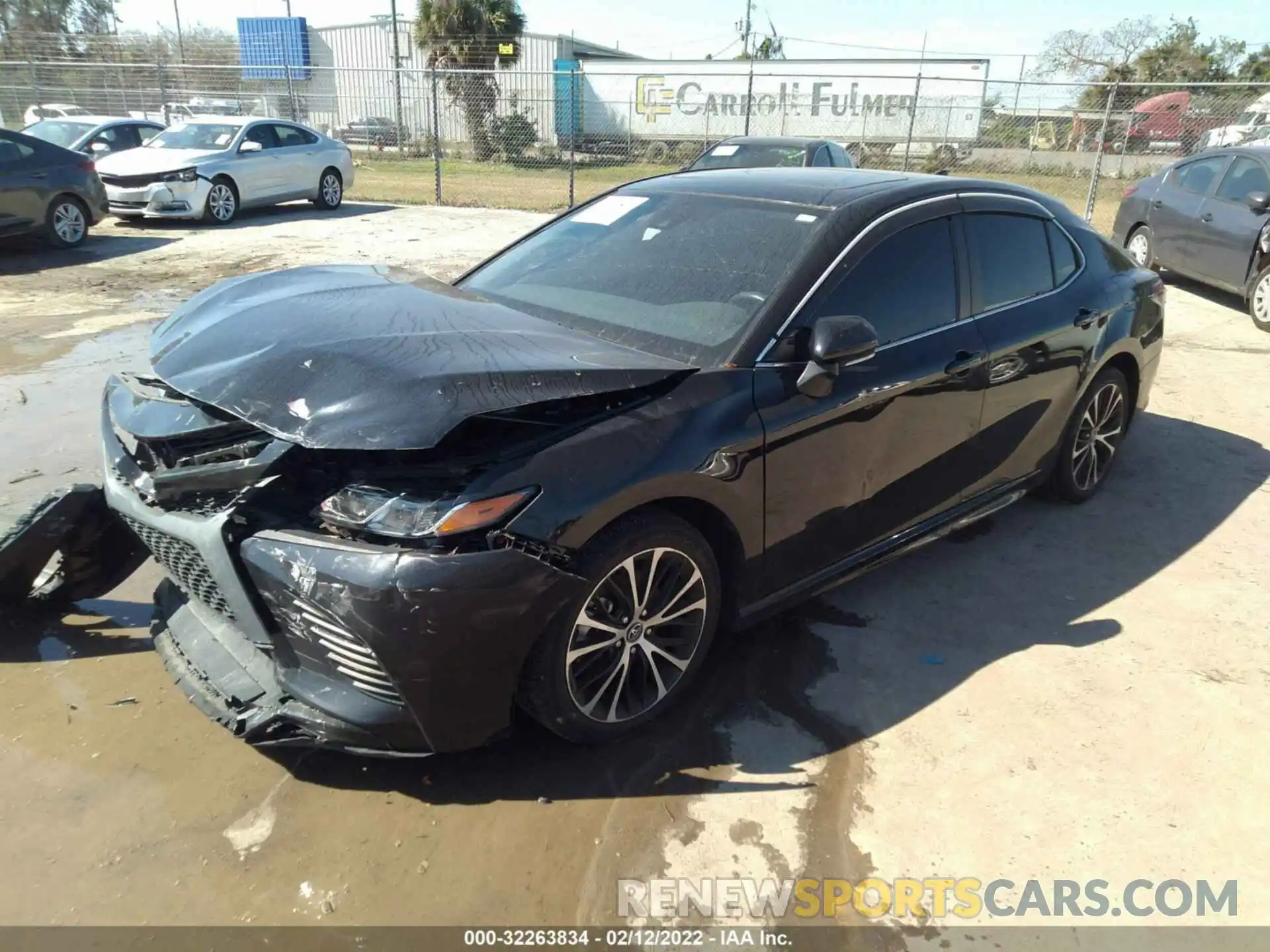 2 Фотография поврежденного автомобиля 4T1B11HK1KU796895 TOYOTA CAMRY 2019