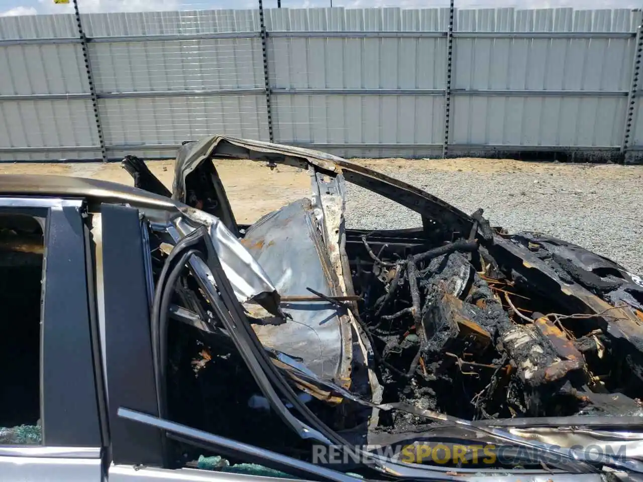 5 Photograph of a damaged car 4T1B11HK1KU798386 TOYOTA CAMRY 2019