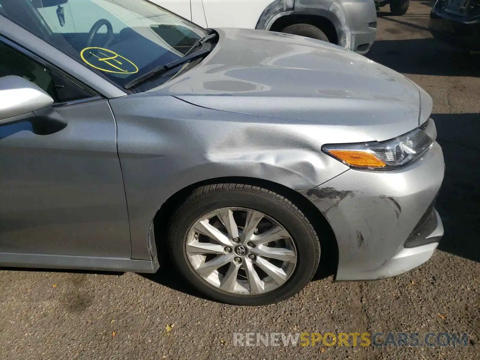 9 Photograph of a damaged car 4T1B11HK1KU802744 TOYOTA CAMRY 2019