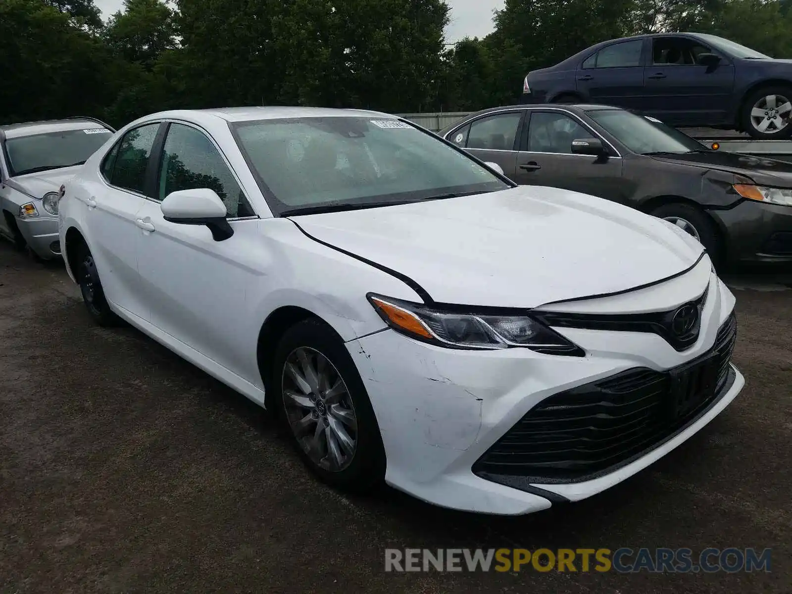 1 Photograph of a damaged car 4T1B11HK1KU803411 TOYOTA CAMRY 2019