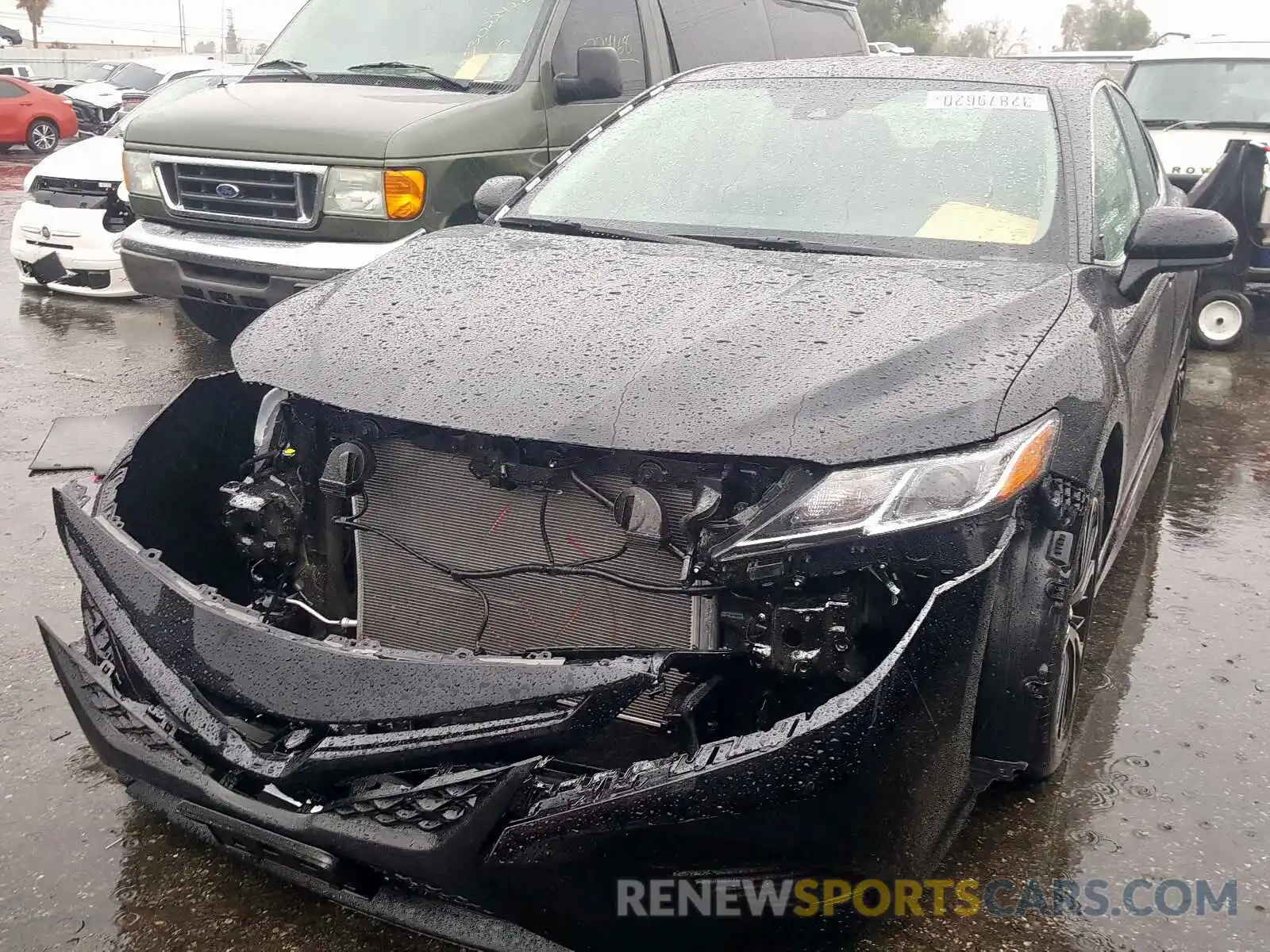 2 Photograph of a damaged car 4T1B11HK1KU804056 TOYOTA CAMRY 2019