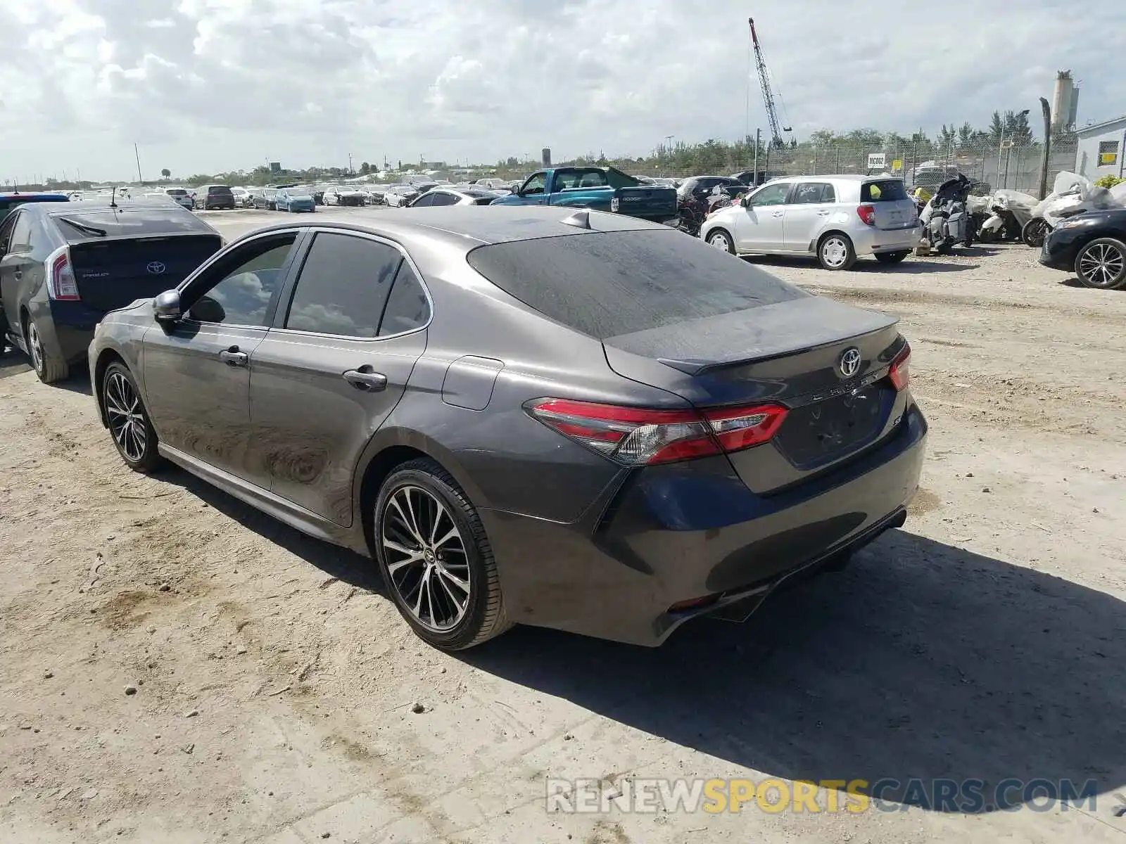 3 Photograph of a damaged car 4T1B11HK1KU804218 TOYOTA CAMRY 2019