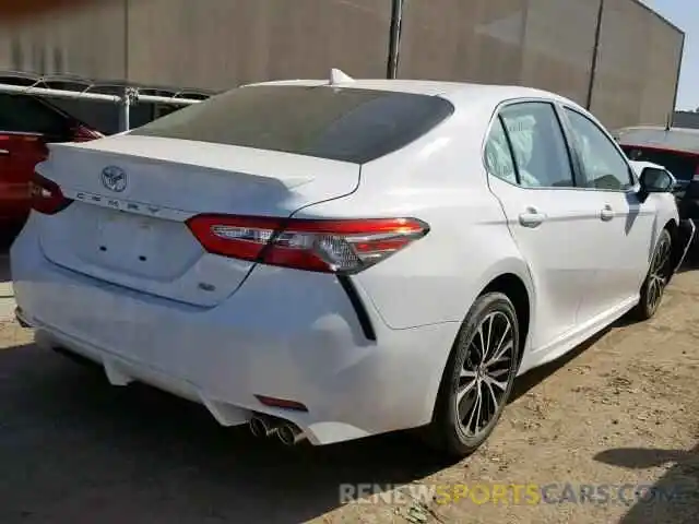 4 Фотография поврежденного автомобиля 4T1B11HK1KU807345 TOYOTA CAMRY 2019