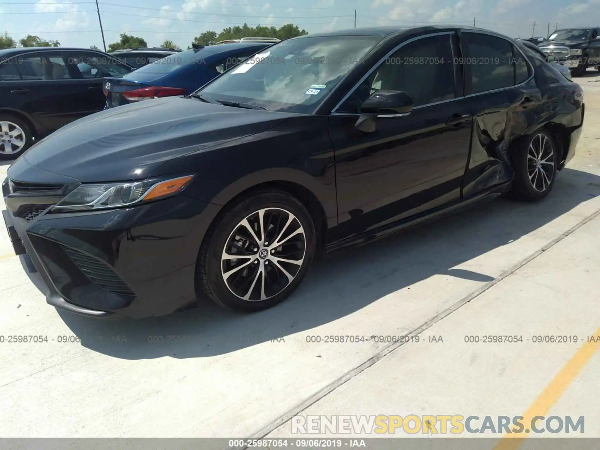 2 Photograph of a damaged car 4T1B11HK1KU807572 TOYOTA CAMRY 2019