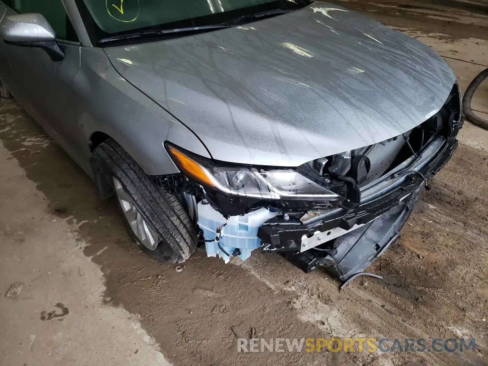 9 Photograph of a damaged car 4T1B11HK1KU811539 TOYOTA CAMRY 2019