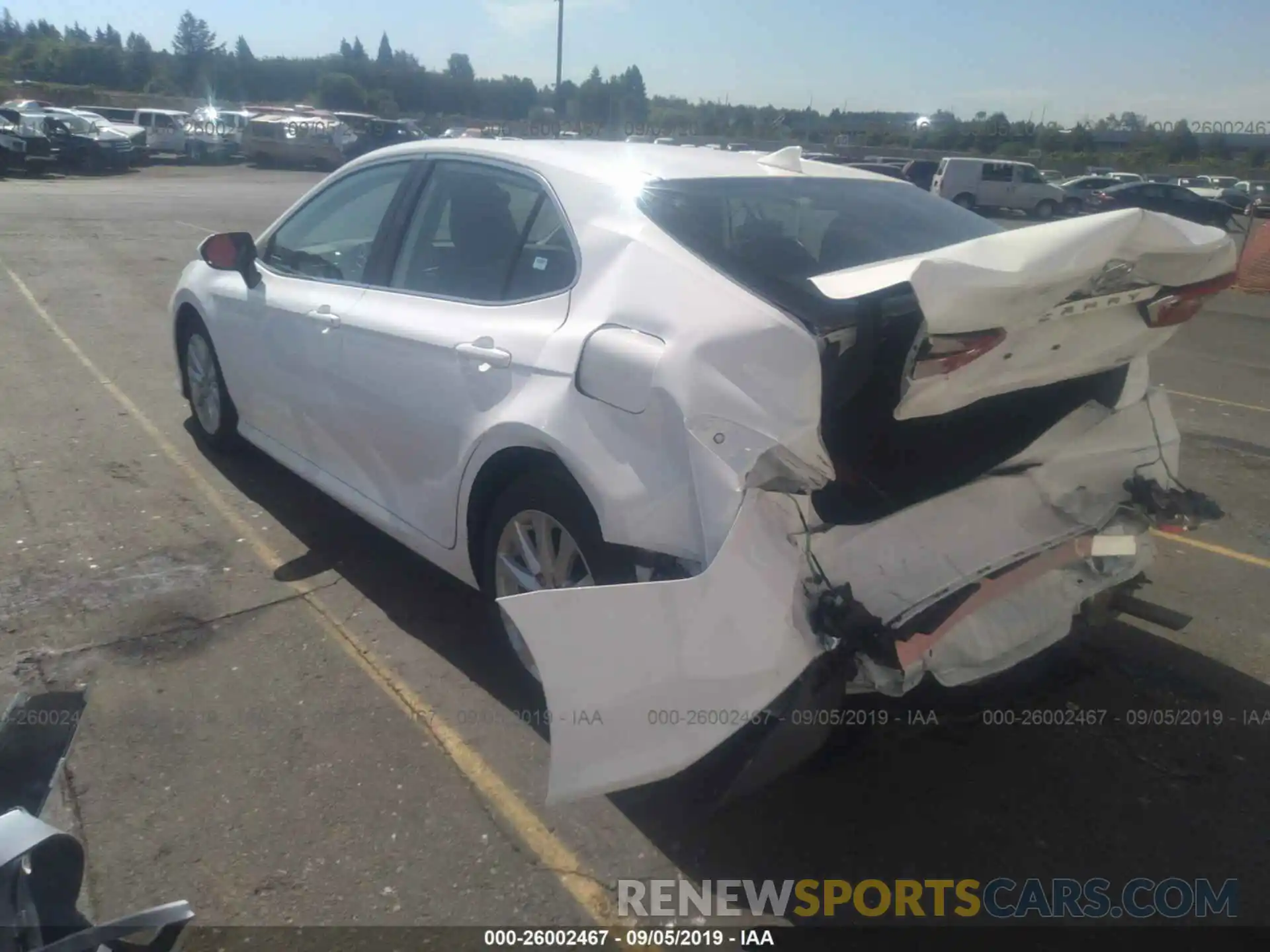 3 Photograph of a damaged car 4T1B11HK1KU812528 TOYOTA CAMRY 2019