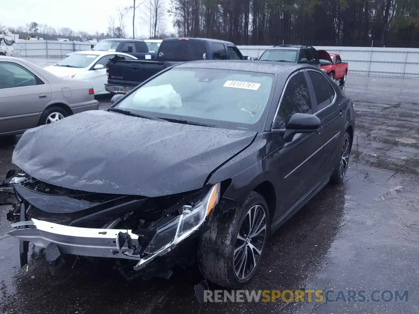 2 Photograph of a damaged car 4T1B11HK1KU813582 TOYOTA CAMRY 2019