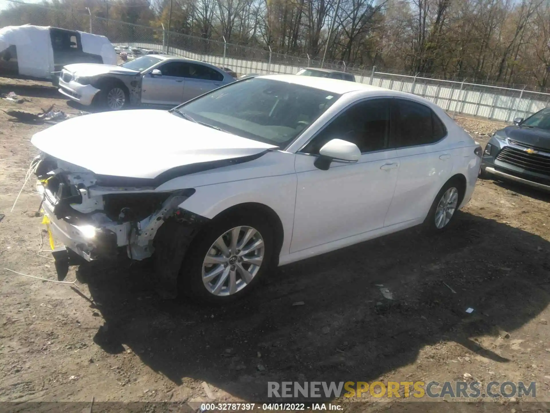 2 Photograph of a damaged car 4T1B11HK1KU816238 TOYOTA CAMRY 2019