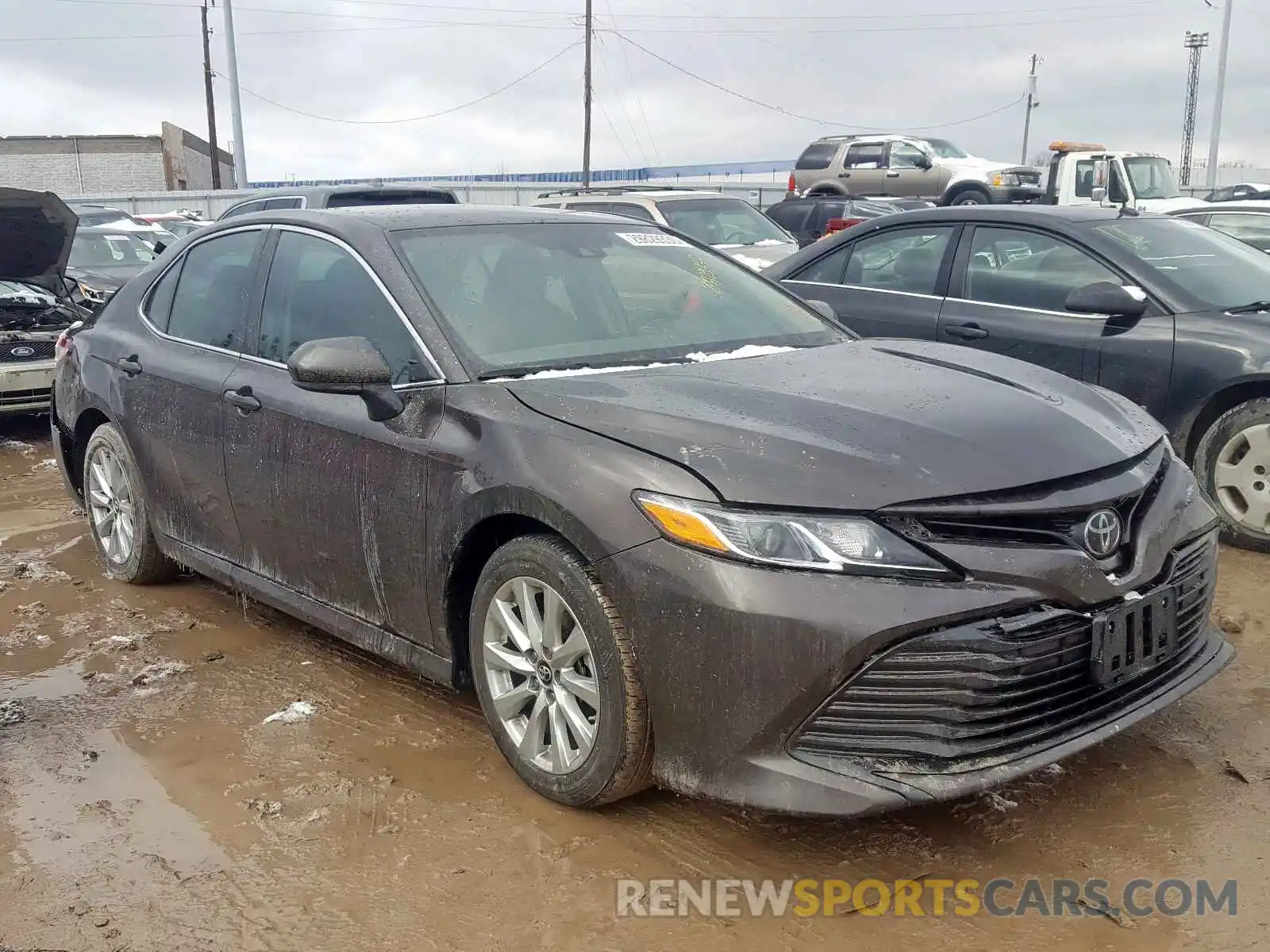 1 Photograph of a damaged car 4T1B11HK1KU816482 TOYOTA CAMRY 2019