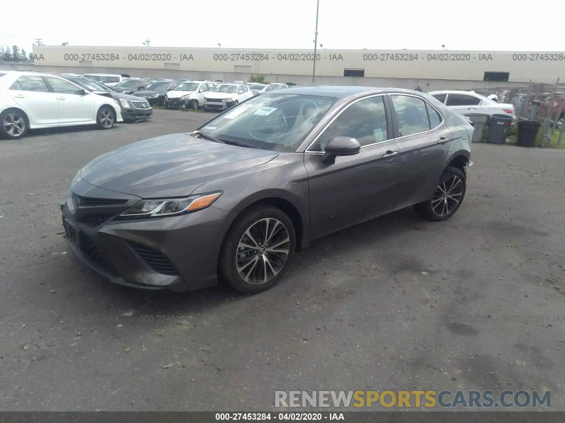 2 Photograph of a damaged car 4T1B11HK1KU816711 TOYOTA CAMRY 2019