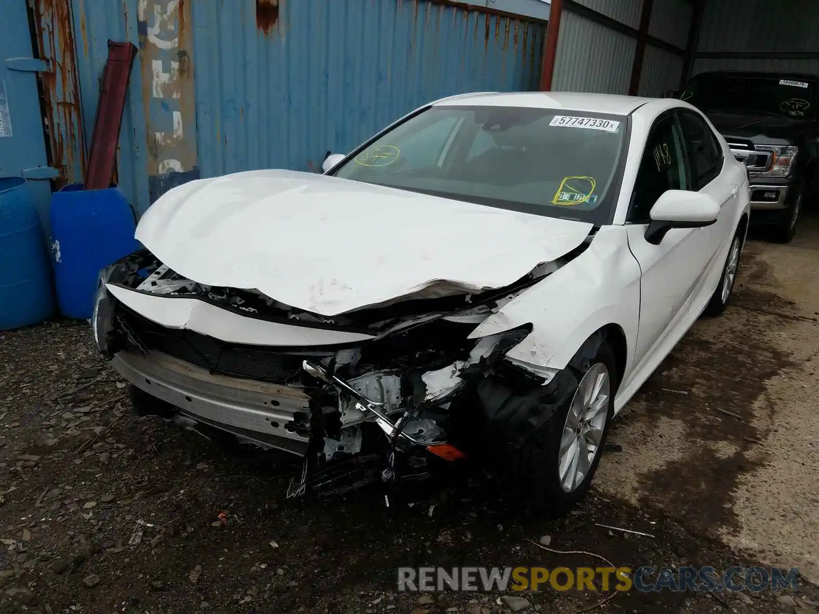 2 Photograph of a damaged car 4T1B11HK1KU818121 TOYOTA CAMRY 2019