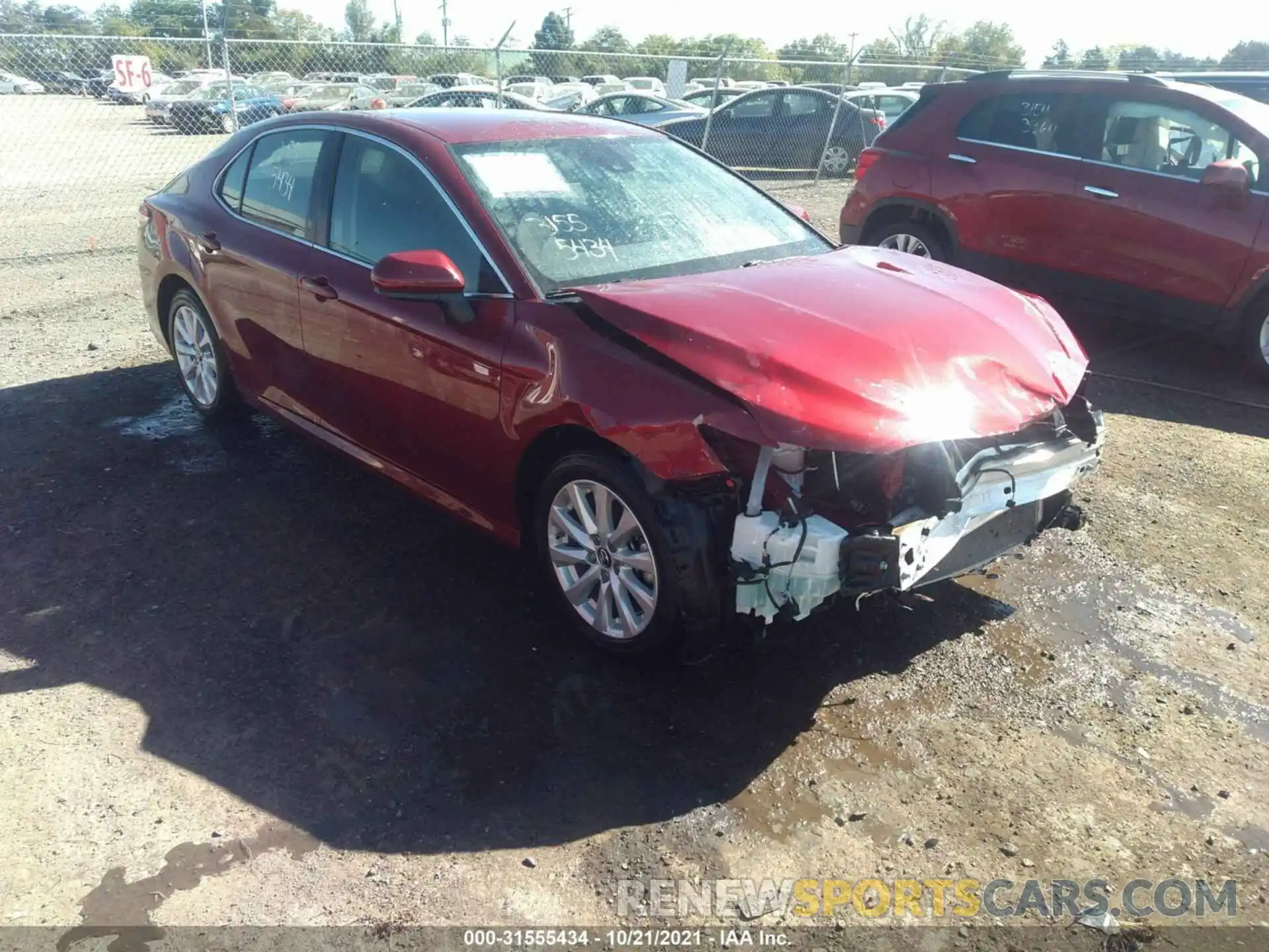 1 Photograph of a damaged car 4T1B11HK1KU818166 TOYOTA CAMRY 2019