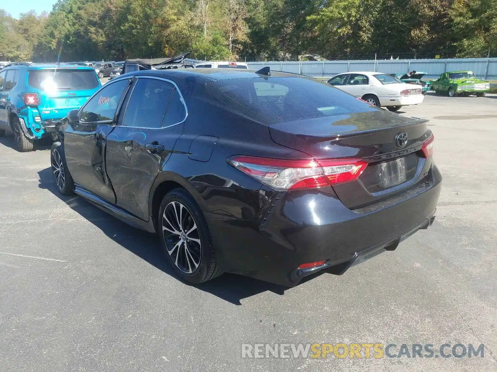 3 Photograph of a damaged car 4T1B11HK1KU819897 TOYOTA CAMRY 2019