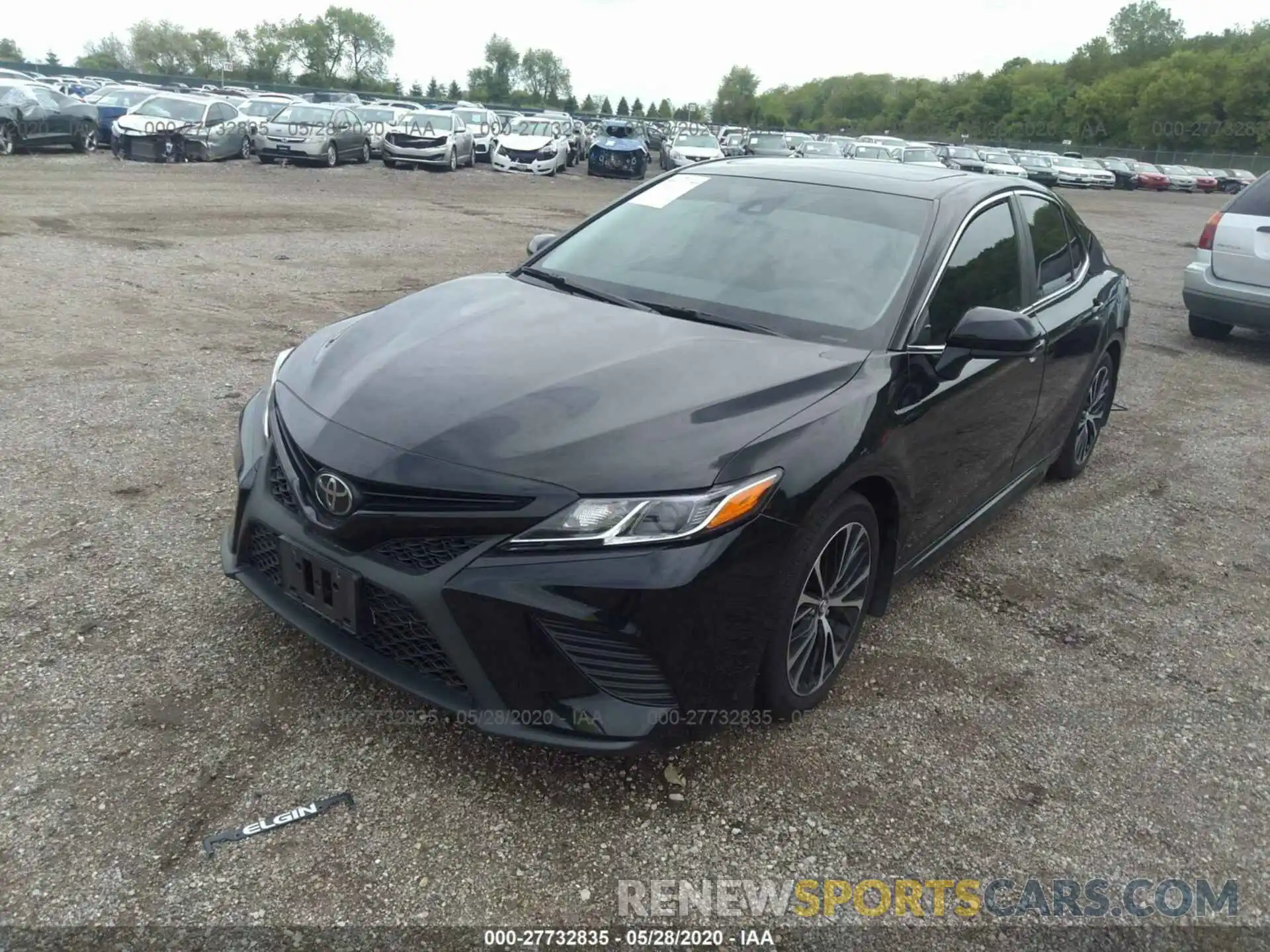 2 Photograph of a damaged car 4T1B11HK1KU820922 TOYOTA CAMRY 2019