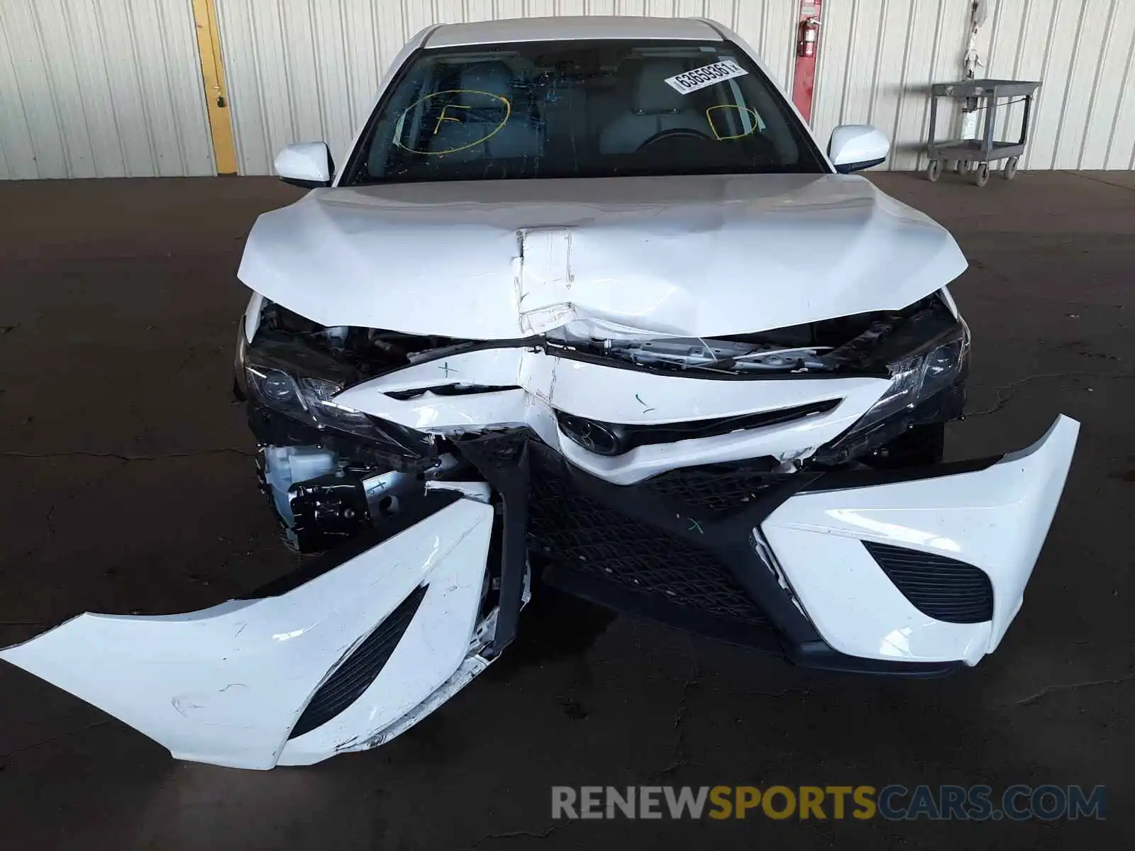 9 Photograph of a damaged car 4T1B11HK1KU822315 TOYOTA CAMRY 2019