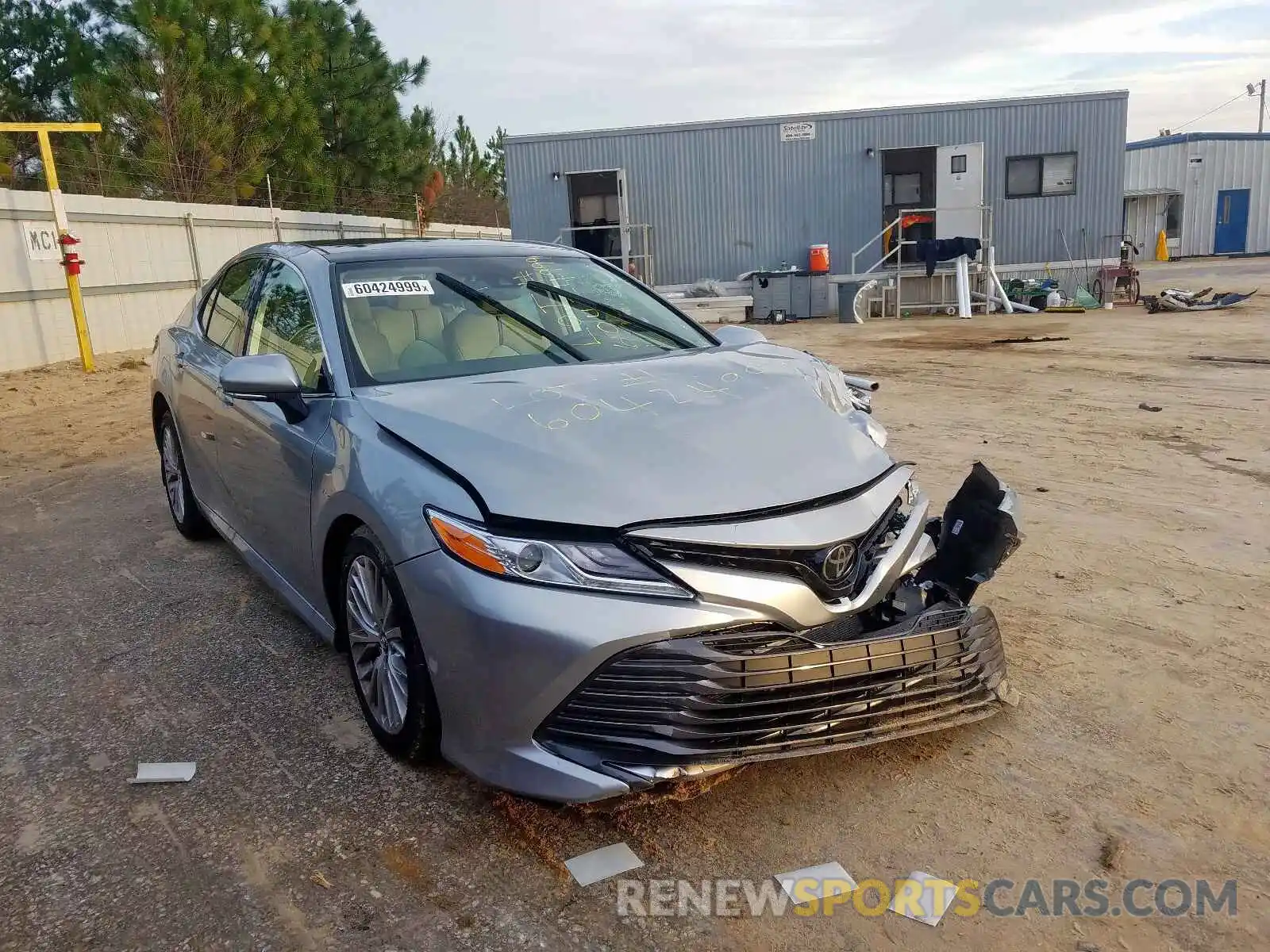 1 Photograph of a damaged car 4T1B11HK1KU823609 TOYOTA CAMRY 2019