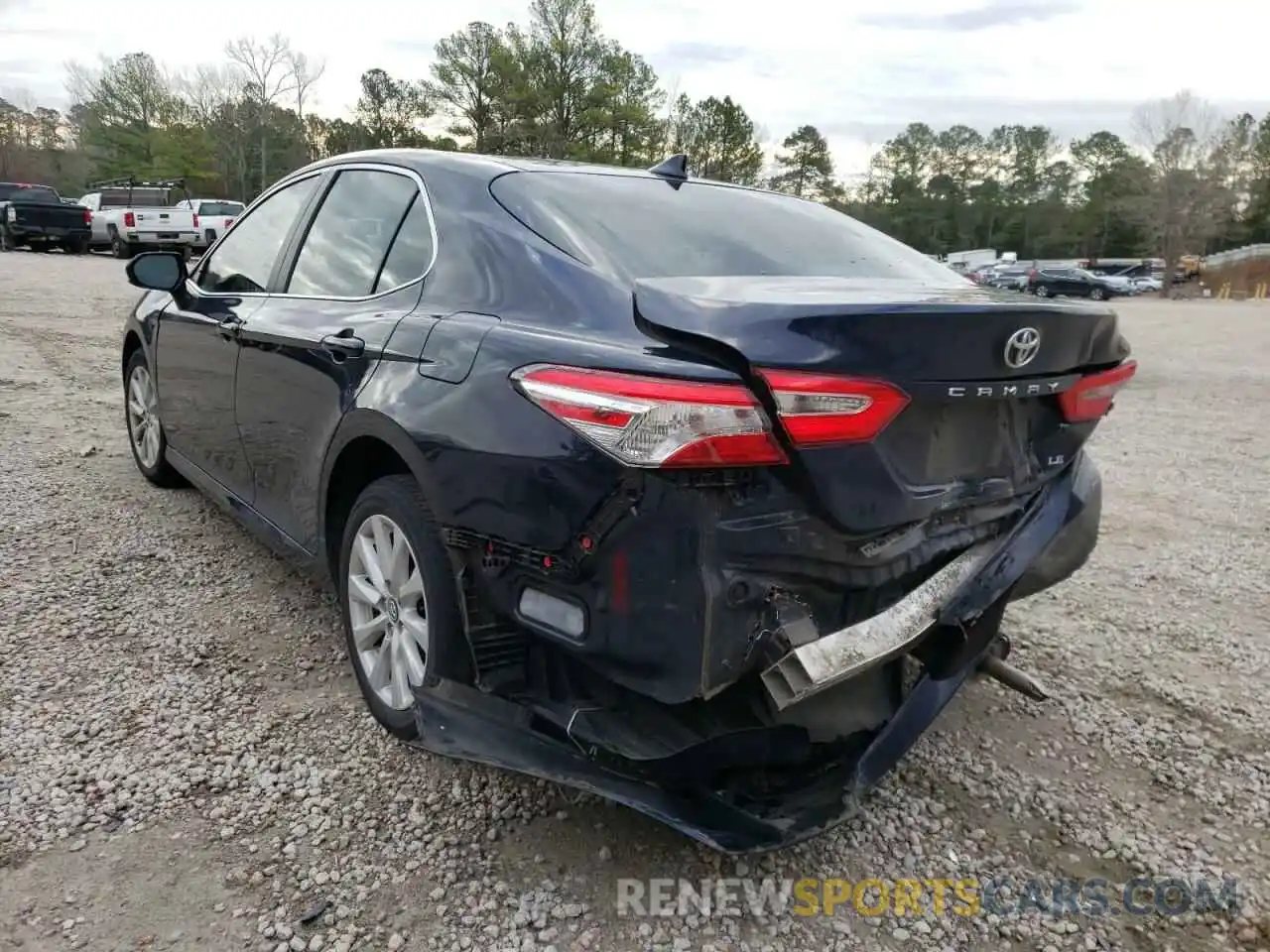 3 Photograph of a damaged car 4T1B11HK1KU827417 TOYOTA CAMRY 2019