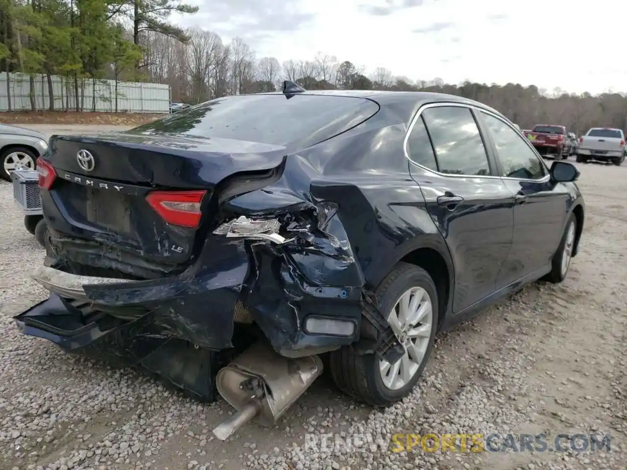 4 Photograph of a damaged car 4T1B11HK1KU827417 TOYOTA CAMRY 2019