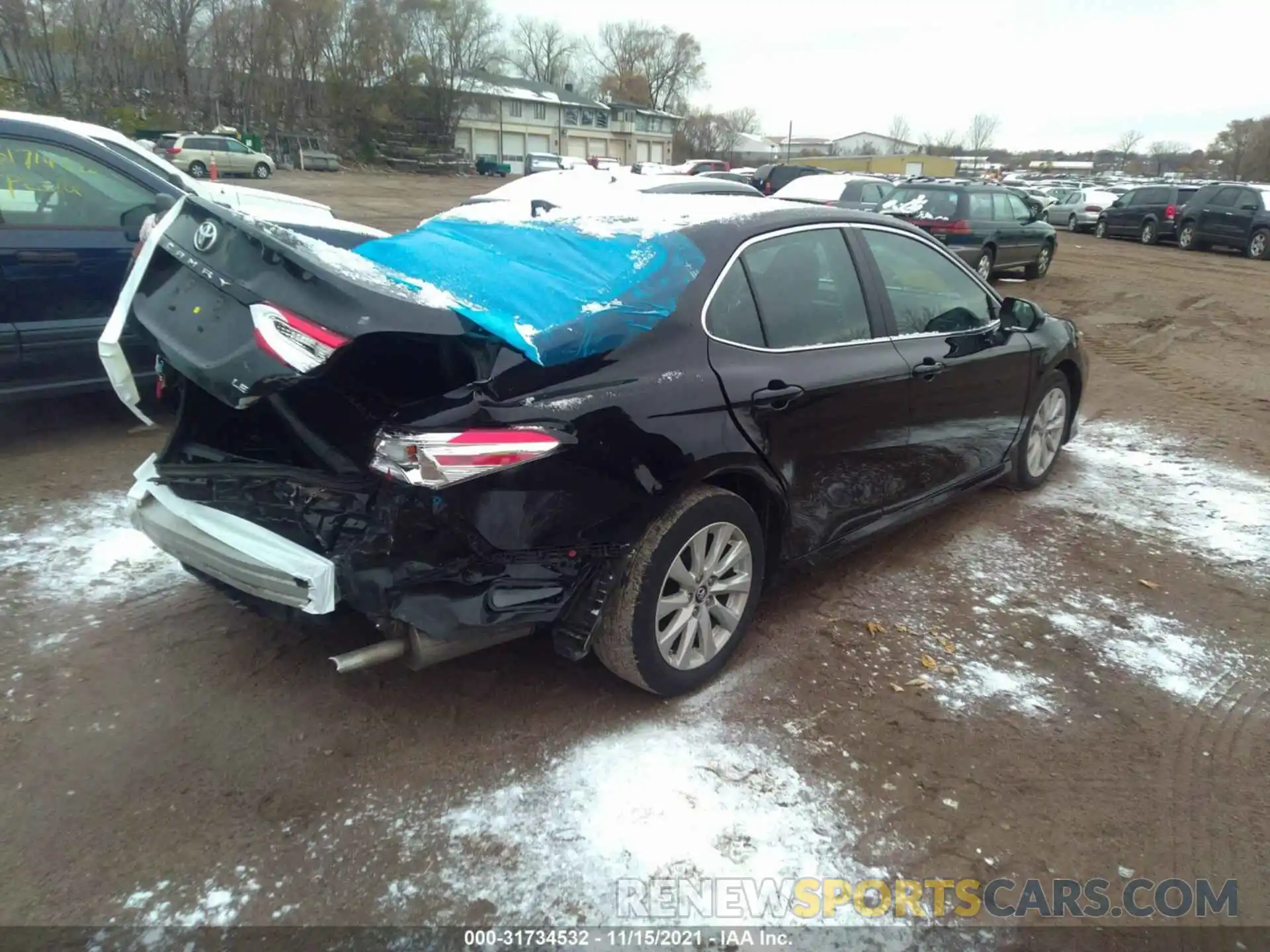 4 Фотография поврежденного автомобиля 4T1B11HK1KU827921 TOYOTA CAMRY 2019