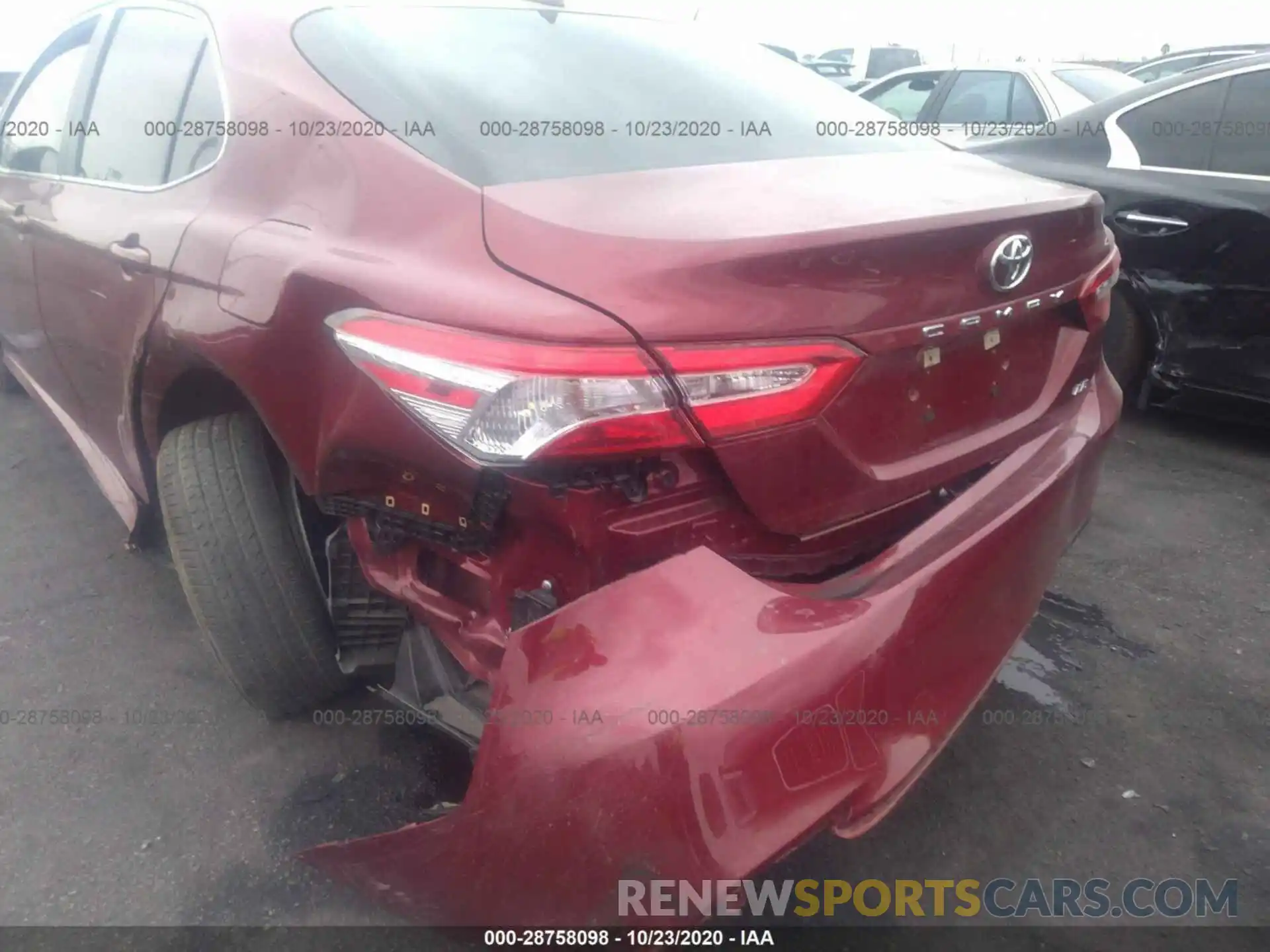 6 Photograph of a damaged car 4T1B11HK1KU828017 TOYOTA CAMRY 2019